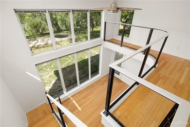 Welcome to your dream retreat! This stunning home boasts an - photo 16
