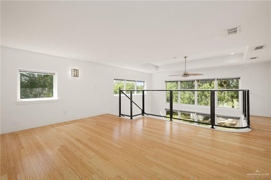 Welcome to your dream retreat! This stunning home boasts an - photo 17
