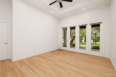 Welcome to your dream retreat! This stunning home boasts an - photo 24