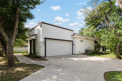 Welcome to your dream retreat! This stunning home boasts an - photo 26