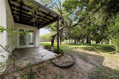 Welcome to your dream retreat! This stunning home boasts an - photo 27