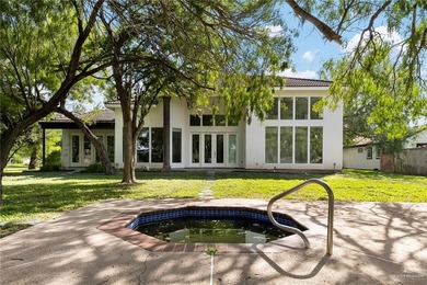 Welcome to your dream retreat! This stunning home boasts an - photo 34