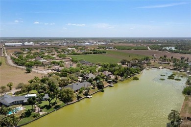 Welcome to your dream retreat! This stunning home boasts an - photo 38