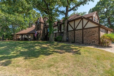 Welcome to this charming Tudor-style home in the Fianna Hills - photo 41