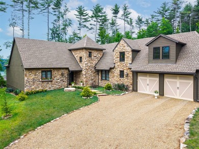 Exclusive, rare design 3BR/2.5BA custom home estate on .98 acre - photo 3