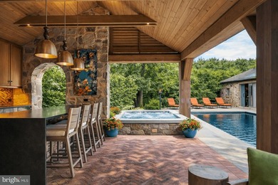 Welcome to the landscaped splendor of Ballantrae Farm, set - photo 7