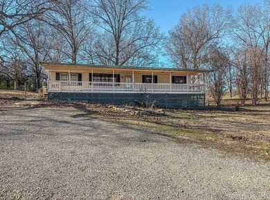 (private lake, pond, creek) Home For Sale in Flippin Arkansas