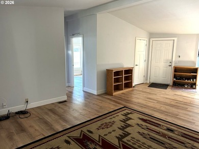 Come spread out and enjoy privacy and convenience on this - photo 15