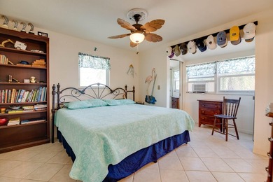 Oceanside canal-front home in the desirable Breezeswept Beach - photo 16