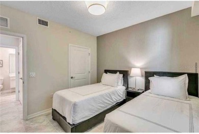 Discover this exquisite condo in Kissimmee, where every bedroom - photo 19