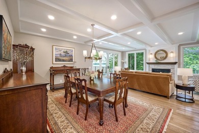 Experience Lake Minnetonka luxury in this like-new end-unit - photo 25