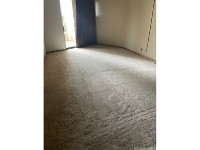 Unit is vacant, BBQ, Exercise room, meeting room, pool, on the