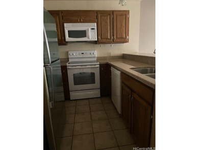 Unit is vacant, BBQ, Exercise room, meeting room, pool, on the