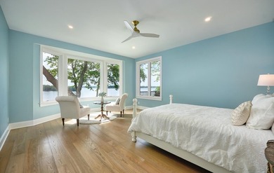 Experience Lake Minnetonka luxury in this like-new end-unit - photo 27