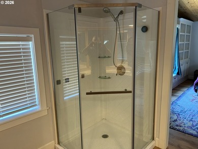 Come spread out and enjoy privacy and convenience on this - photo 28