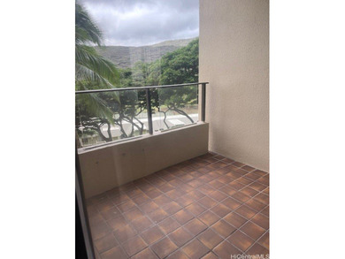 Unit is vacant, BBQ, Exercise room, meeting room, pool, on the