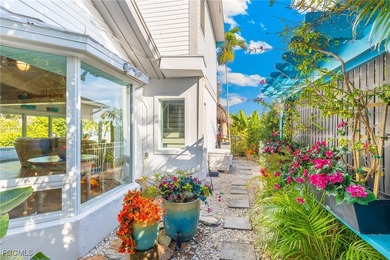 Set on the stunning Cape Coral riverfront, this extensively - photo 33