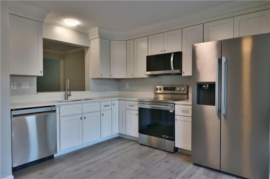 Lake Townhome/Townhouse For Sale in Virginia Beach, Virginia