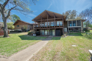 Made For Lake Entertainment! - Lake Home For Sale in Gun Barrel City, Texas