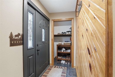Enjoy lake-area living in this charming A-frame home located in - photo 3