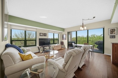 This move-in-ready luxury condo offers the perfect blend of - photo 6
