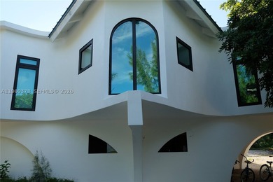 Welcome to The Barnacle Bed and Breakfast, a rare oceanfront - photo 11