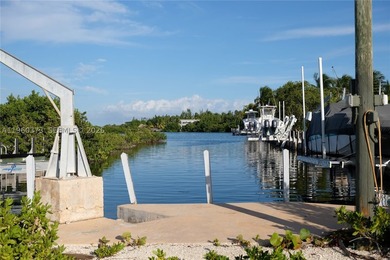 Welcome to The Barnacle Bed and Breakfast, a rare oceanfront - photo 14