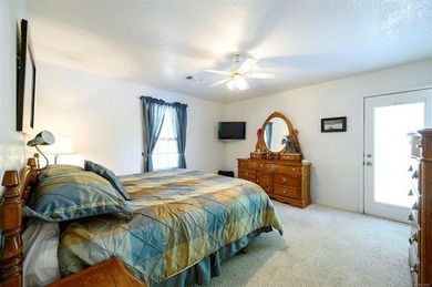 This is the epitome of lakeside living for those wishing to - photo 21