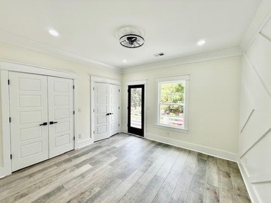 $10,000 in buyer's closing costs and prepaid and/or rate buy - photo 22