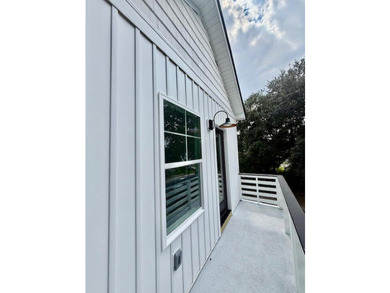 $10,000 in buyer's closing costs and prepaid and/or rate buy - photo 25