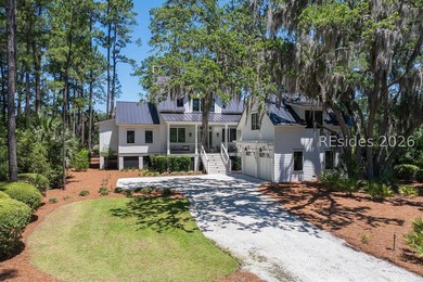 Delight in the welcoming luxury of this four-bedroom - photo 26