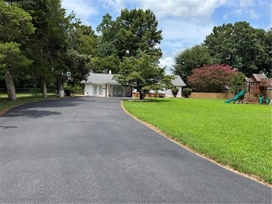 Lake Home For Sale in Lanexa, Virginia