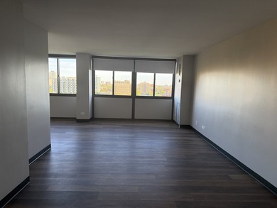 Seller is highly motivated and seeking a serious buyer ready to - photo 2