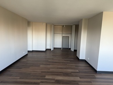 Seller is highly motivated and seeking a serious buyer ready to - photo 3