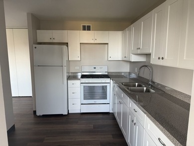 Seller is highly motivated and seeking a serious buyer ready to - photo 5