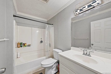This light and bright residence has been beautifully upgraded - photo 16
