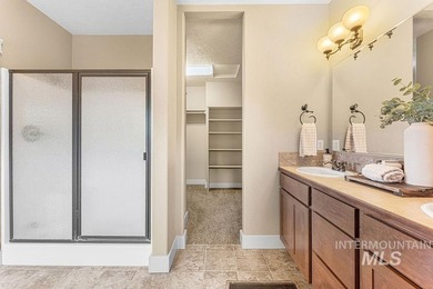 Space, style, and an unbeatable location, this is the home - photo 23