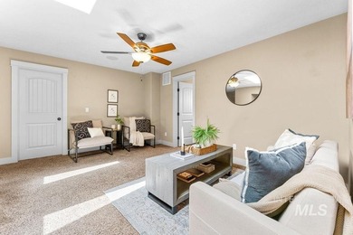 Space, style, and an unbeatable location, this is the home - photo 25