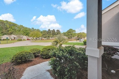 Beautifully maintained villa with serene golf course views