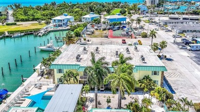 Wake up to waterfront balcony views, spend your days on the - photo 43