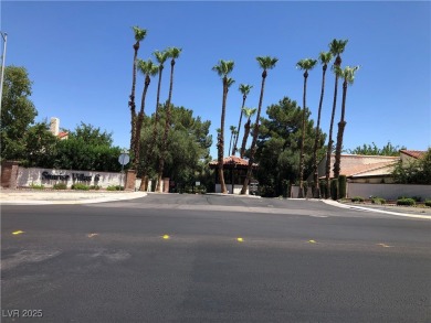 ?? HUGE PRICE REDUCTION! Charming 3-Bed Townhome in Gated