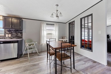 Spacious Living in Avalon Park! ?? This clean, move-in-ready - photo 9