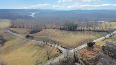 Lake Acreage For Sale in Monticello, Kentucky