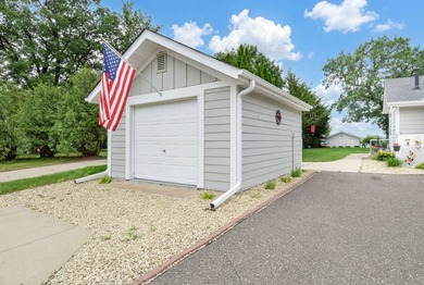 Welcome to lake life at its finest! Nestled on an exceptional 80 - photo 2