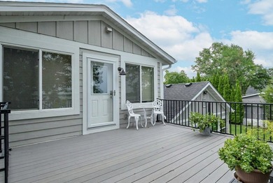 Welcome to lake life at its finest! Nestled on an exceptional 80 - photo 7