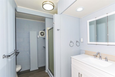 Welcome to 1641 Stillman Lane, a well maintained two-builfiding - photo 9