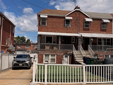 Welcome to a quiet, residential part of the desirable area of - photo 2