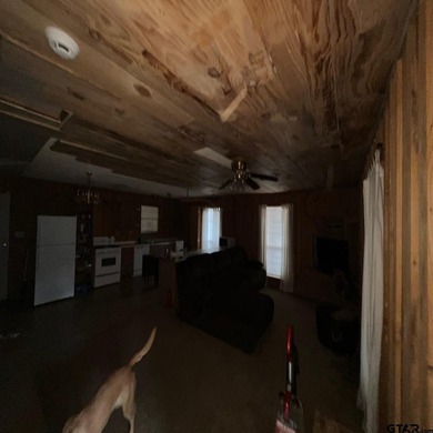 Lake Hawkins retreat property for your next home, investment - photo 8