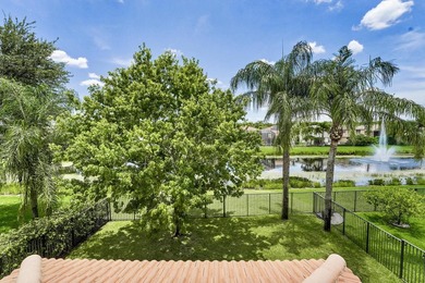This beautifully maintained 4-bedroom, 2.5-bathroom home - photo 15