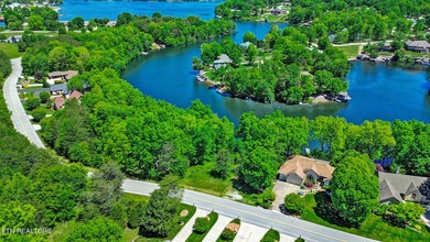 Great Lakefront lot on Holiday Lake! Very few lake lots - photo 22